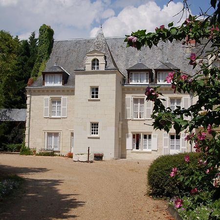 Logis Manoir De La Giraudiere Beaumont-en-Véron Exterior foto