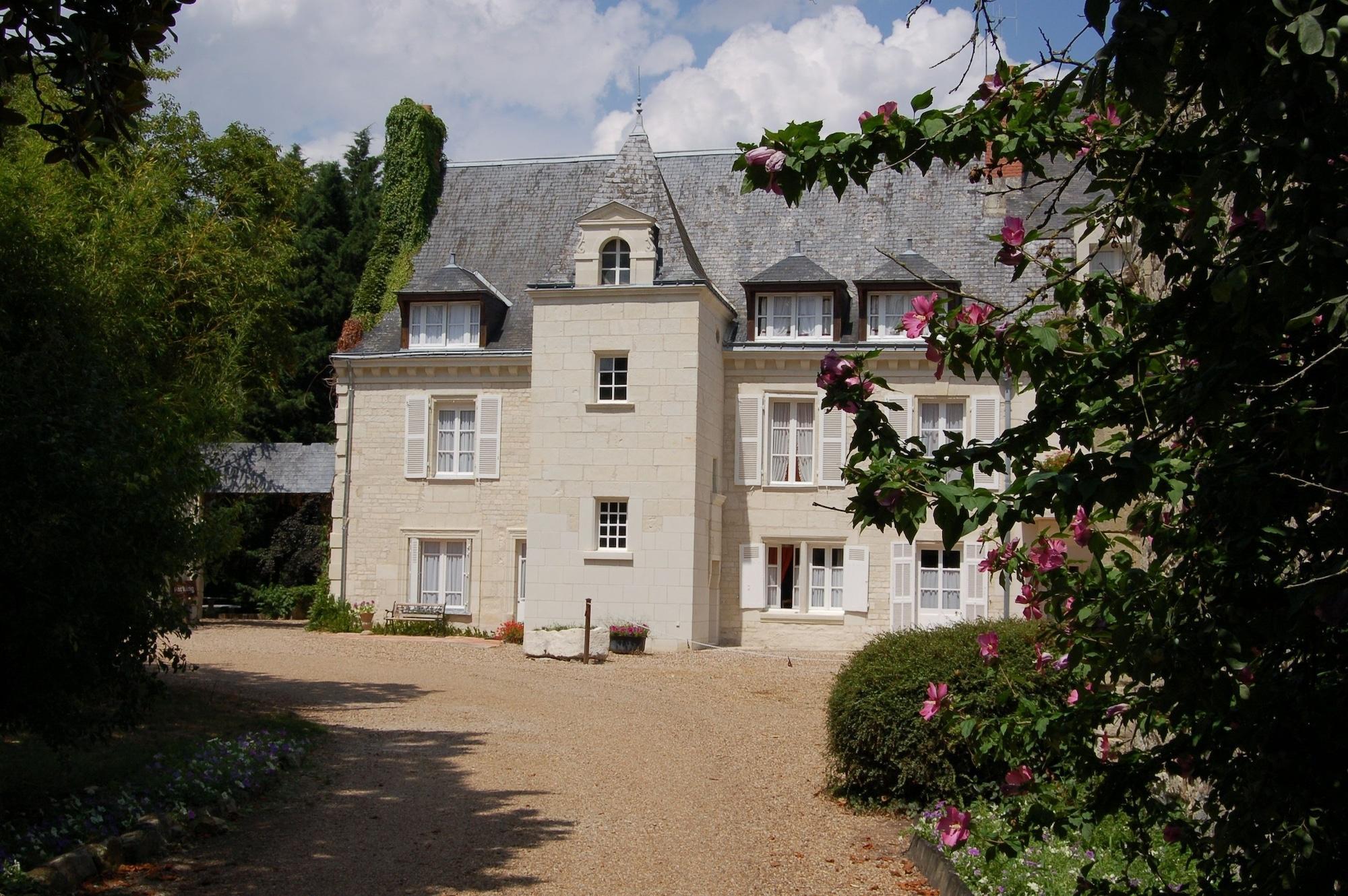 Logis Manoir De La Giraudiere Beaumont-en-Véron Exterior foto